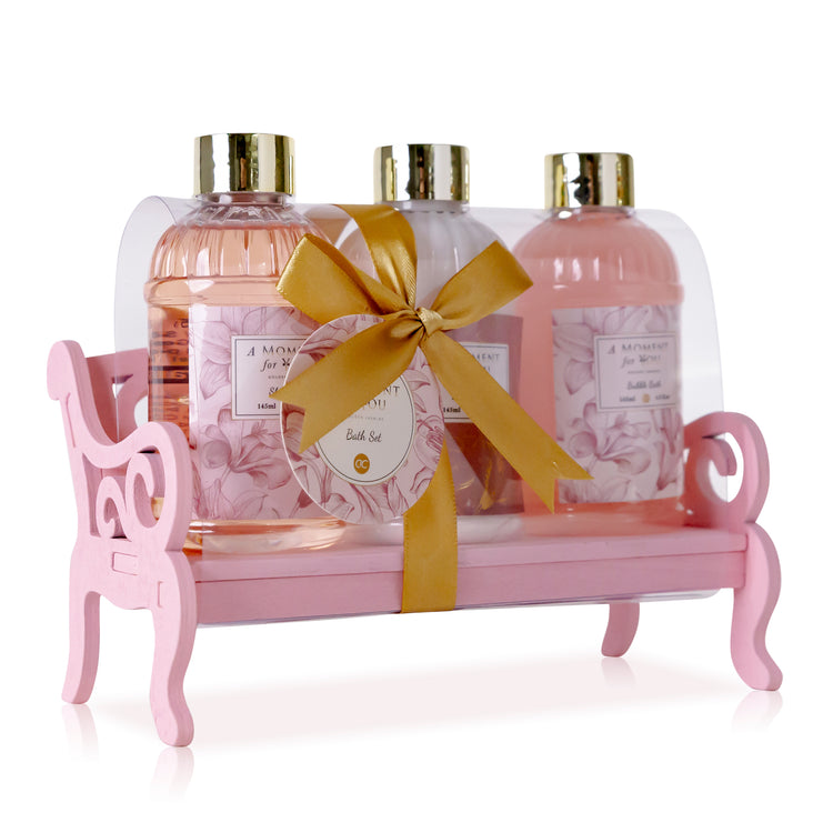 Accentra Körperpflegeset "A Moment for You" auf Holzbank