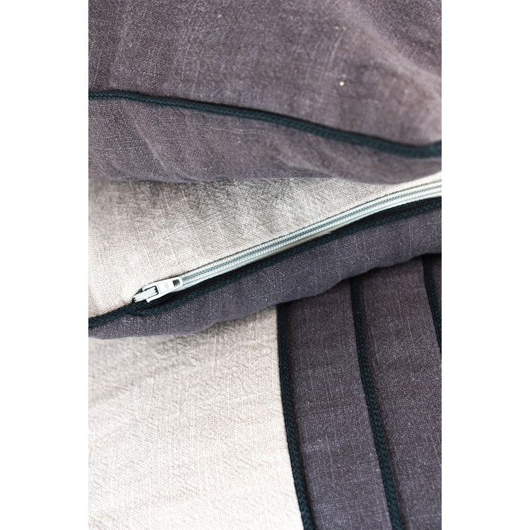 Zirbenkissen hell/dunkel grau mit Knopf 100% Leinen und Reißverschluss rechteckig