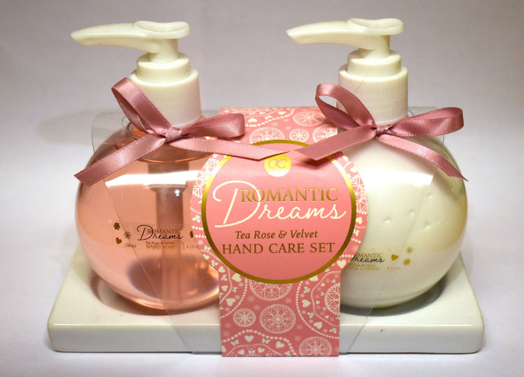 Handpflegeset Romantic Dreams auf Keramikablage